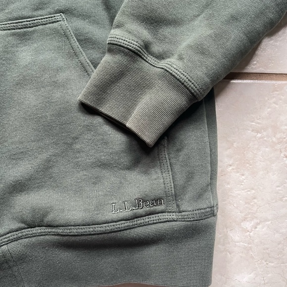 Sherpa-lined LL Bean hunter Green hoodie - Picture 6 of 7